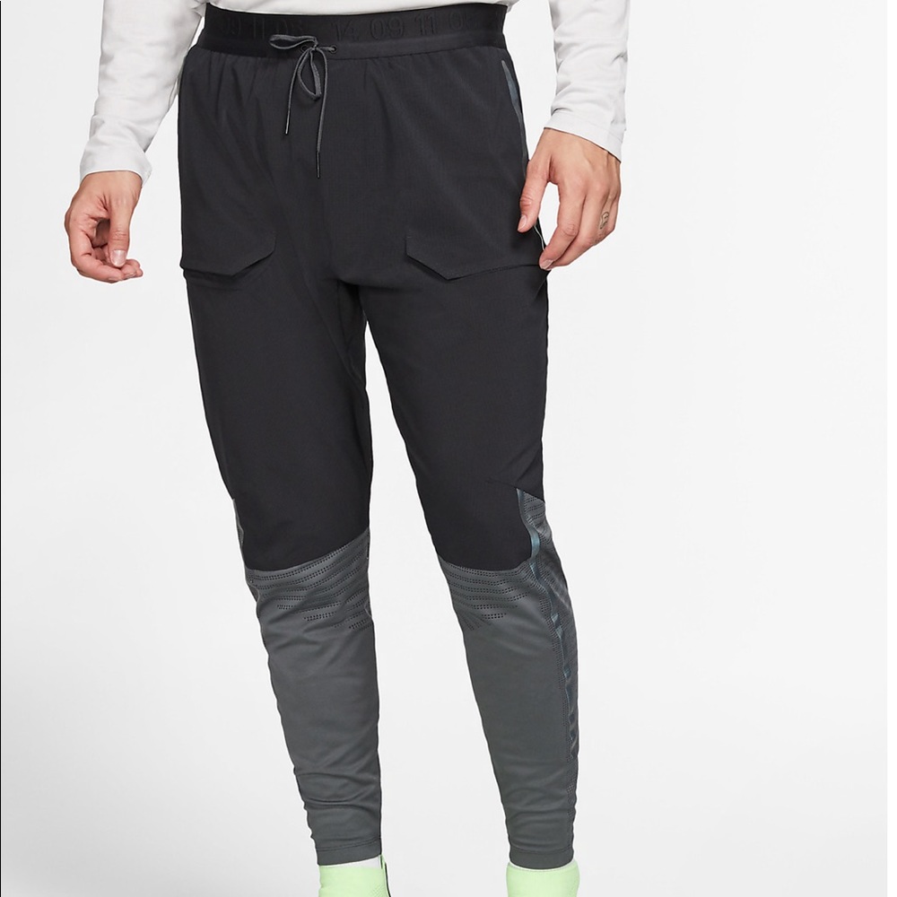 Nike Tech Pack Reflective NWT